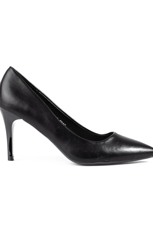 Modelo clásico de tacones altos... Modelo clásico de tacones altos...