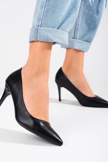 Modelo clásico de tacones... 2