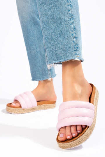 Zapatillas de mujer... 2