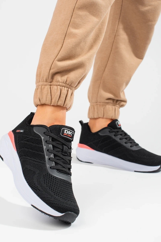 Zapatos estilo deportivo DK color negro.