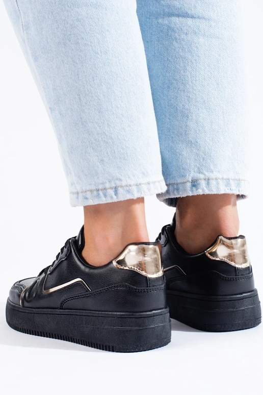 Zapatillas negras modelo zapatos con... Zapatillas negras modelo zapatos con...