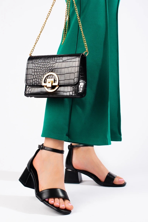 sandalias negras con tacón bajo Vinceza sandalias negras con tacón bajo Vinceza