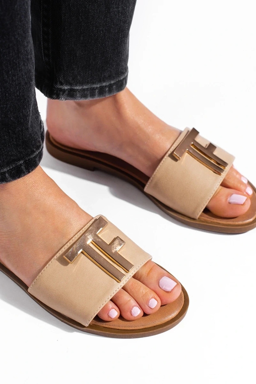 Pantuflas beige Potocki