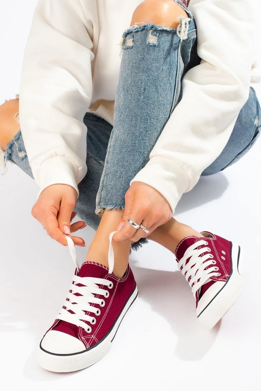 zapatos color burdeos Shelovet