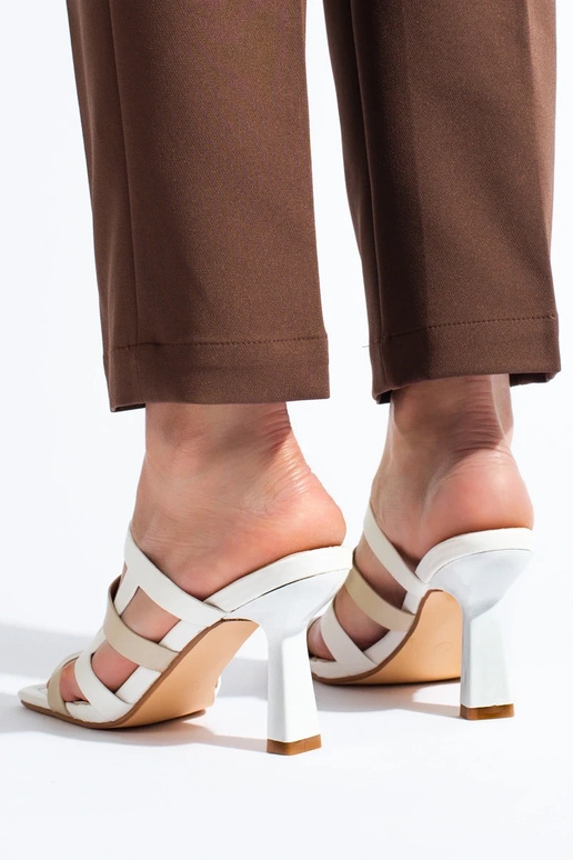 Pantuflas blancas Shelovet