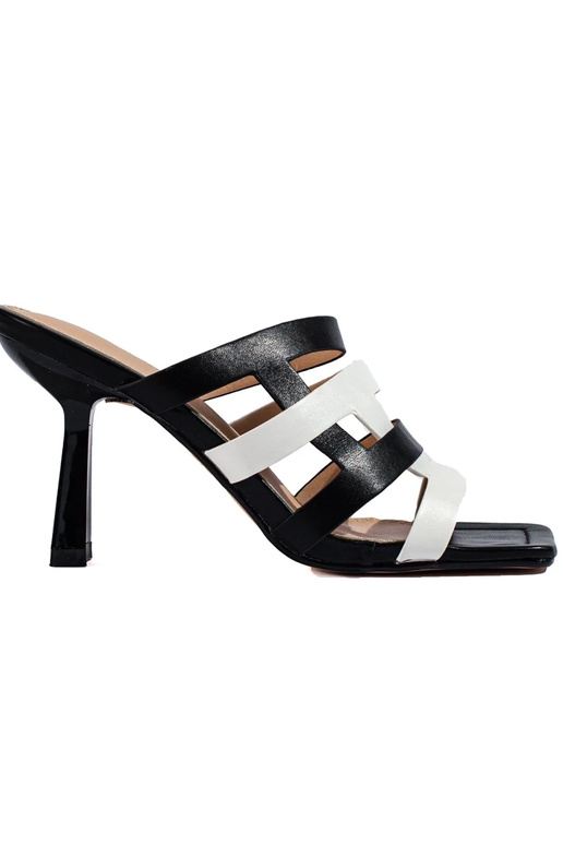 Zapatillas Shelovet en blanco y negro