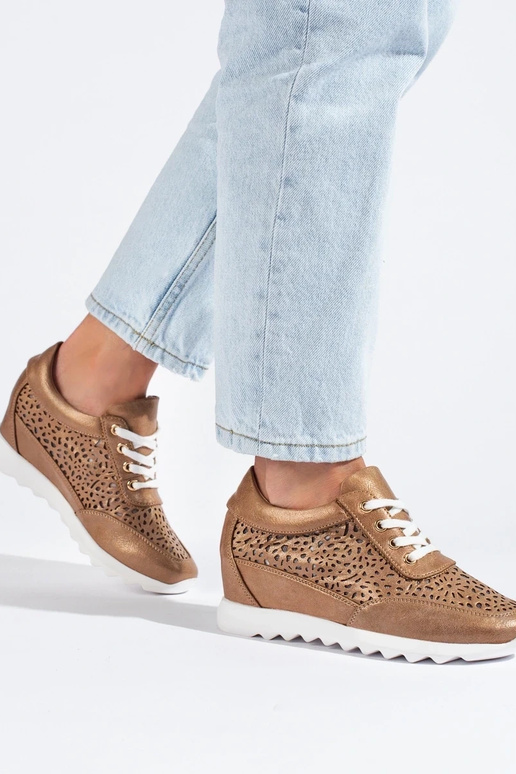 con elementos calados Zapatillas...