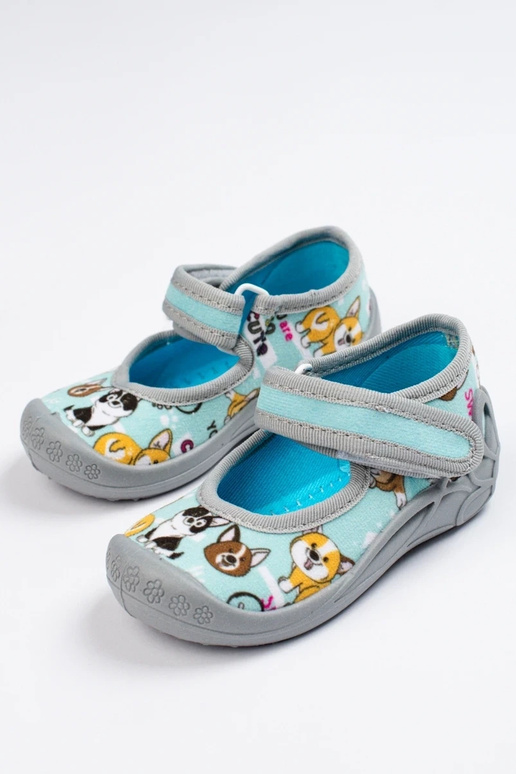 Zapatillas infantiles con perritos...