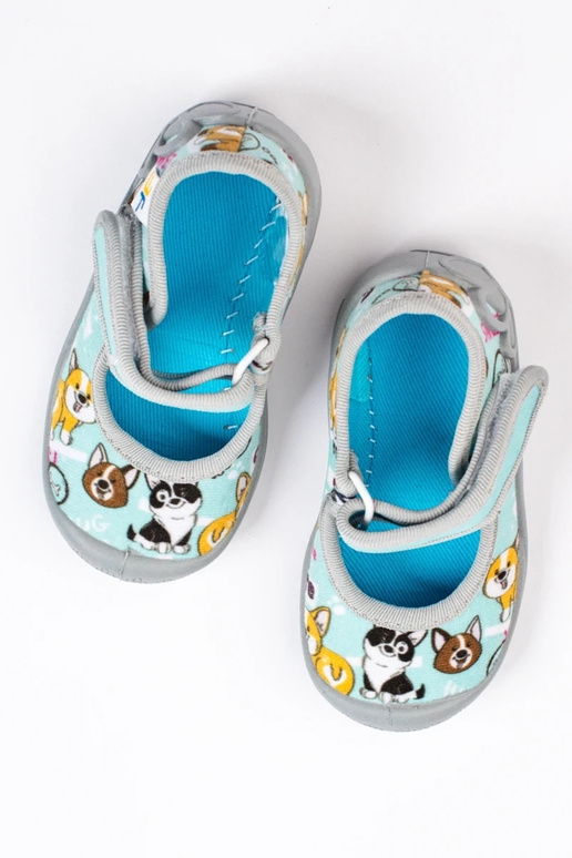 Zapatillas infantiles con perritos...