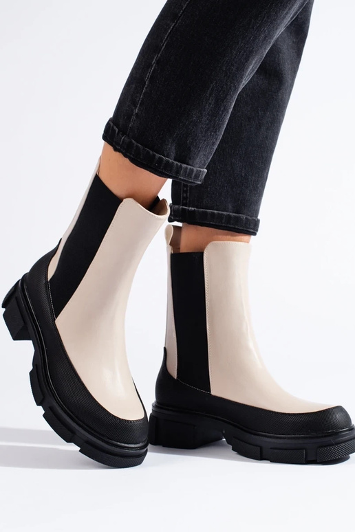 Zapatos de mujer beige para mujer. Zapatos de mujer beige para mujer.