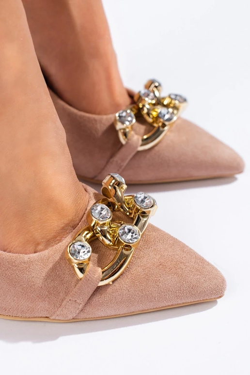 Tacones altos de ante rosa con cadena... Tacones altos de ante rosa con cadena...