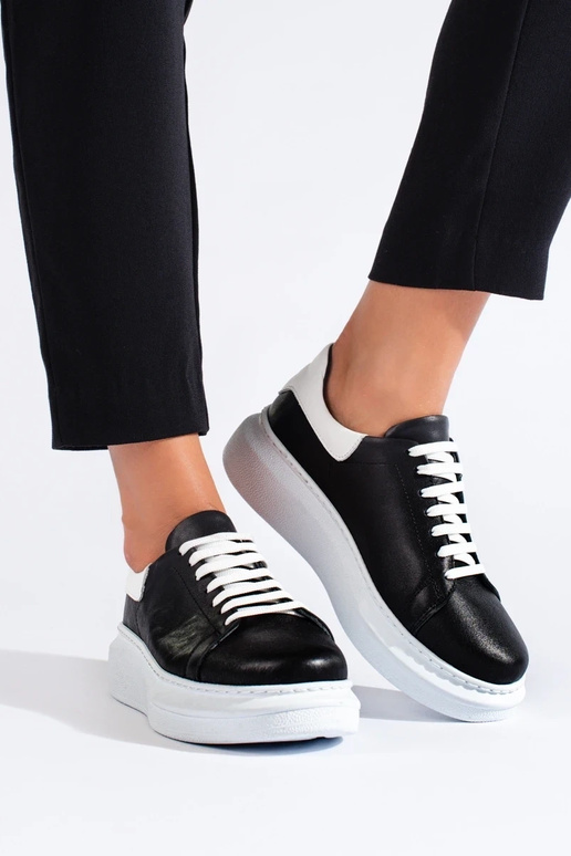 calzado deportivo negro T.Sokolski