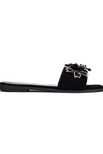 zapatillas negras