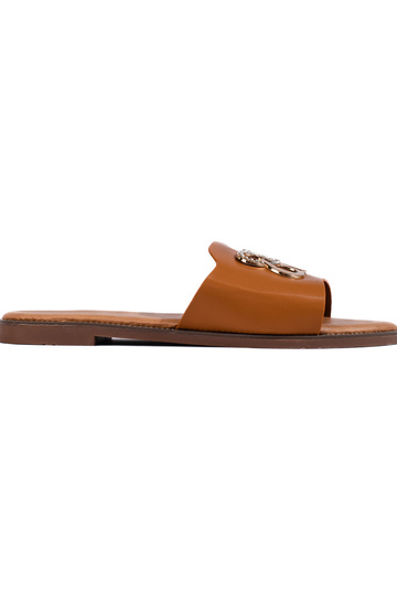 zapatillas marrones