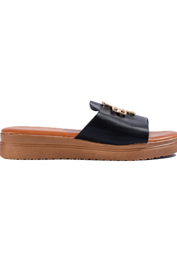 Zapatillas de mujer de moda...