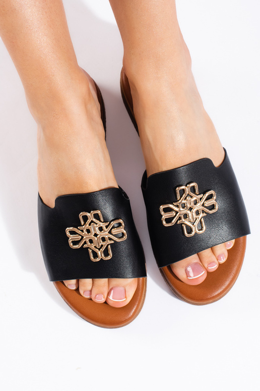 Zapatillas de mujer de moda en color...