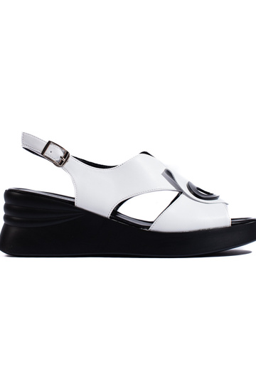 sandalias en color blanco