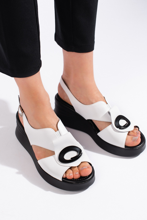 sandalias en color blanco sandalias en color blanco