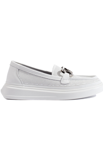 mocasines blancos de mujer