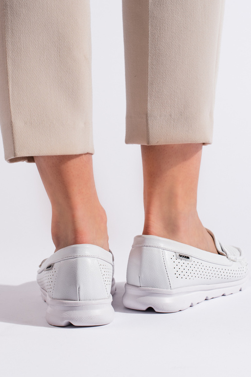 mocasines blancos de mujer