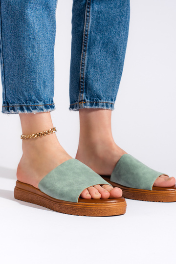 Zapatillas verdes con... 2