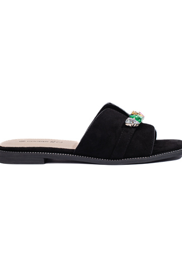zapatillas negras