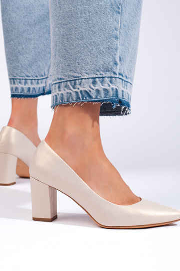 tacones beige de Sergio Leone 2