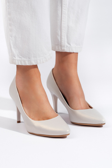 tacones blancos con tacón... 2