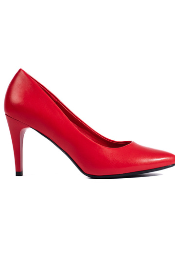 Tacones rojos con tacón...