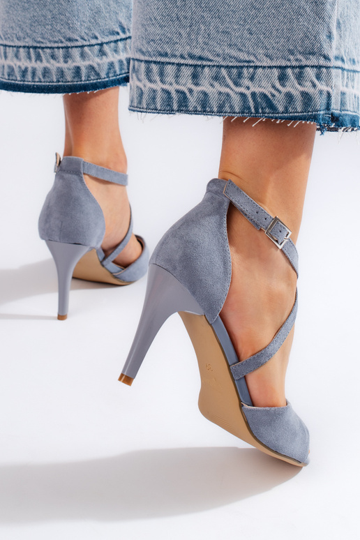 sandalias de ante con tacón fino de...