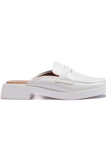 zapatillas blancas