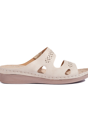 Cómodas zapatillas beige