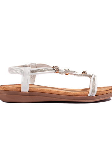 Sandalia blanca con modelo...