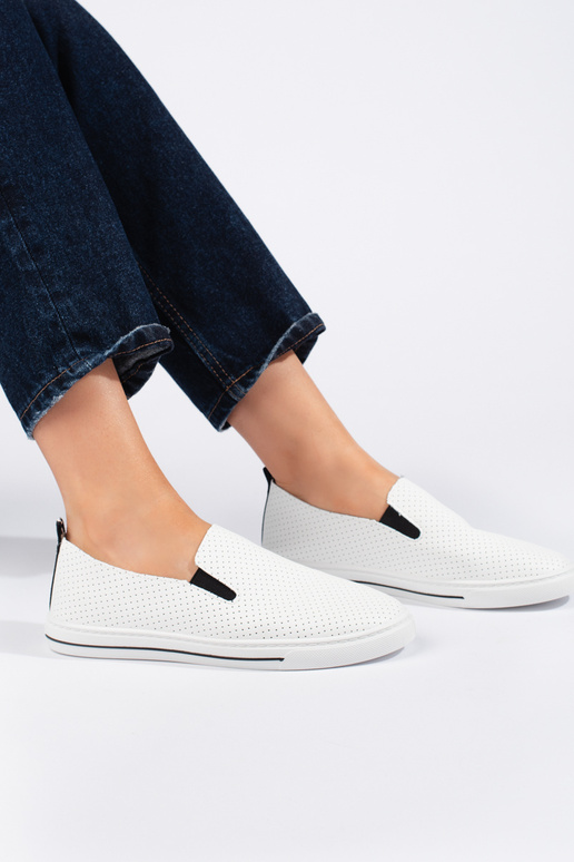 con elementos calados Zapatos de...