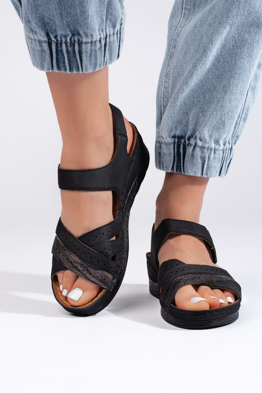 sandalias negras