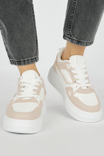 Deportivas de mujer... 2