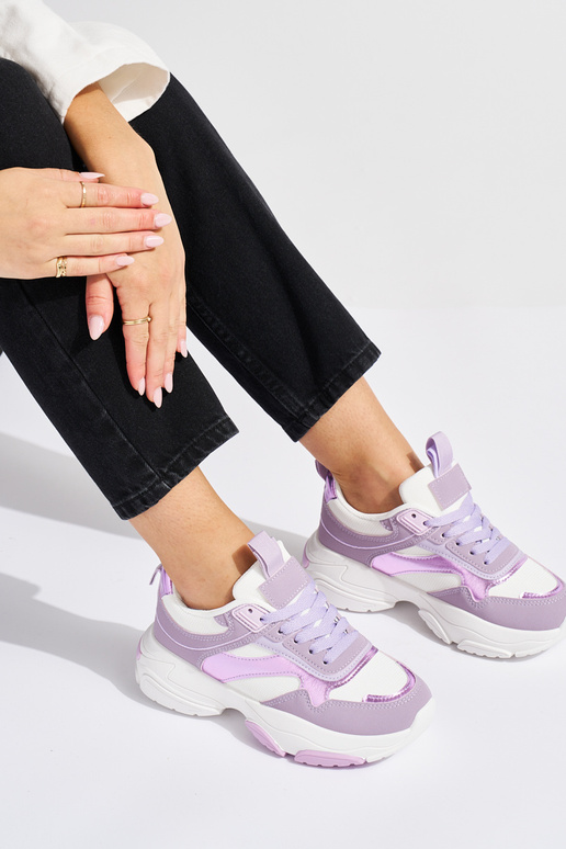 Calzado deportivo morado para mujer...