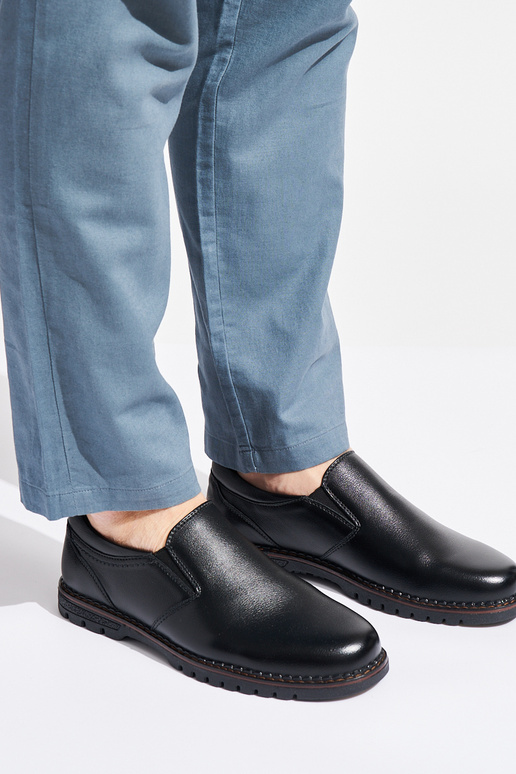 zapatos negros con hebilla para hombre