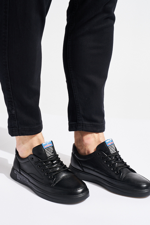 Zapatos deportivos de hombre de color...