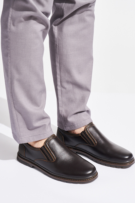 marron oscuro hombres medio zapatos