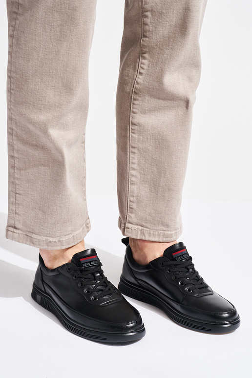 Zapatos deportivos de hombre de color...