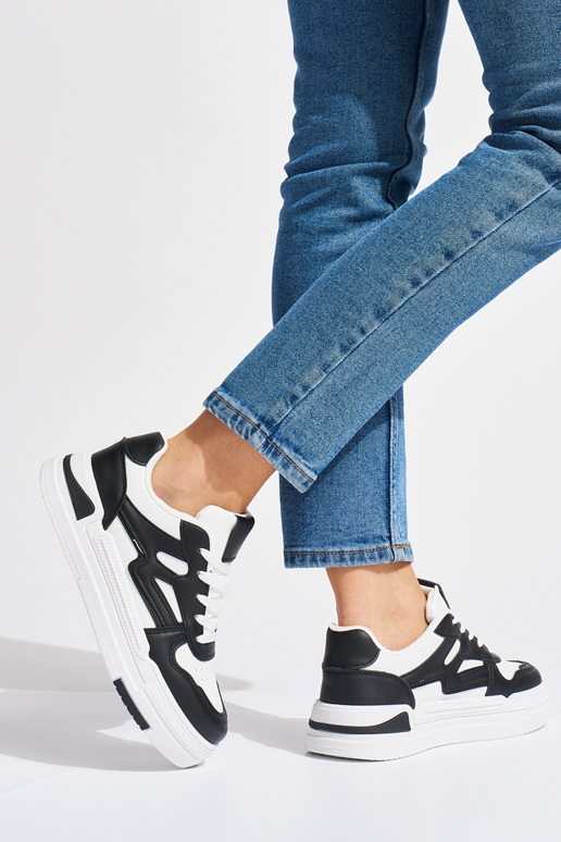 Zapatos modelo Sneakers blanco-negro...