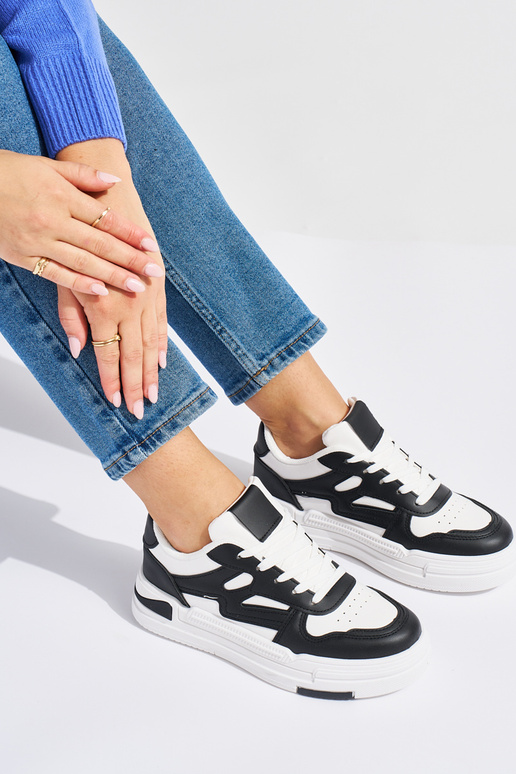 Zapatos modelo Sneakers blanco-negro...