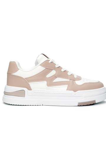 Zapatos modelo Sneakers...