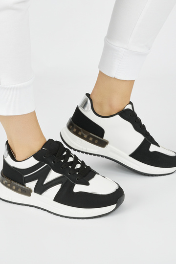 Zapatillas cómodas negras... 2