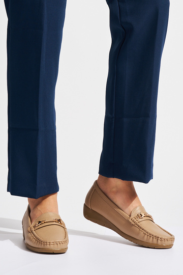 mocasines de mujer beige ze... 2