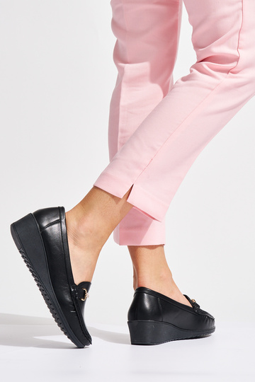 Mocasines de mujer negros... 2