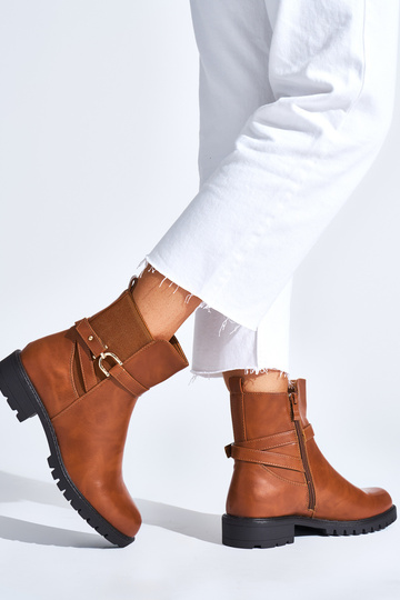 Zapatos de mujer marrones... 2