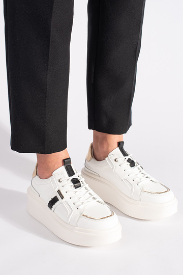 Zapatos modelo Sneakers de... 2