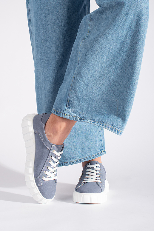 Botín celeste con plataforma Piel... Botín celeste con plataforma Piel...